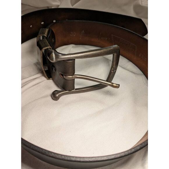 Vintage pennies towncraft soft supple steer hide belt size 30. Equestrian wide b - Picture 3 of 16